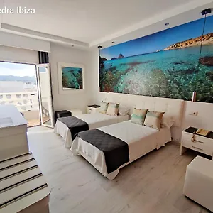 Vedra Hotel